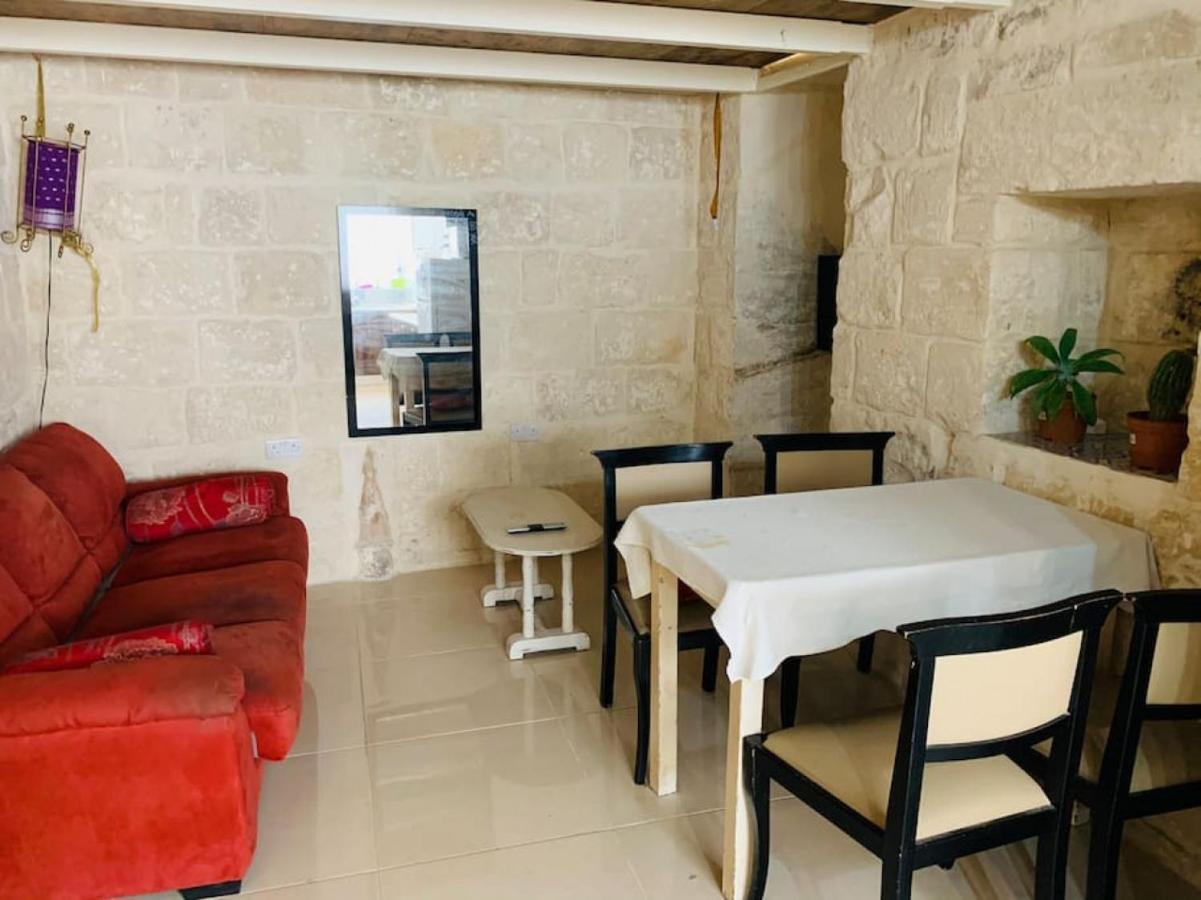 Serenity Qormi Exterior photo